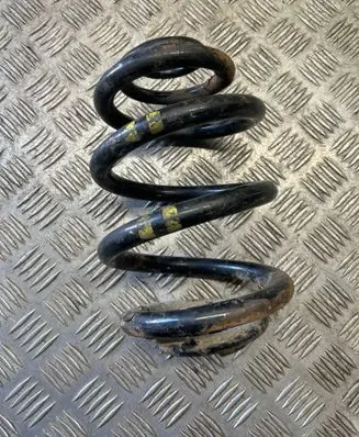 BMW 3 E46 Rear coil spring