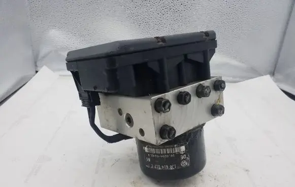 Volkswagen Golf IV ABS Pump 1J0907379G 10094903403 1J0614117C