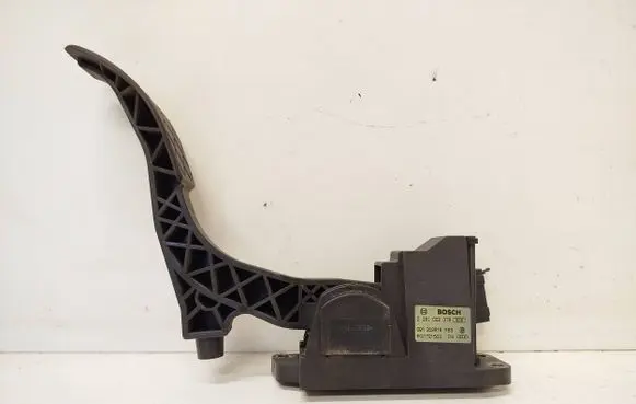 Skoda Fabia Mk1 (6Y) Accelerator throttle pedal 6Q1721503 0281002378 091202616YB3