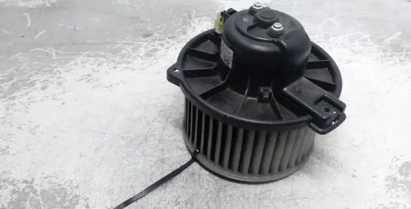 Mitsubishi Carisma Heater fan/blower