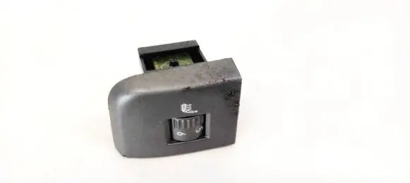 Volkswagen Phaeton Seat heating switch 3D0963563