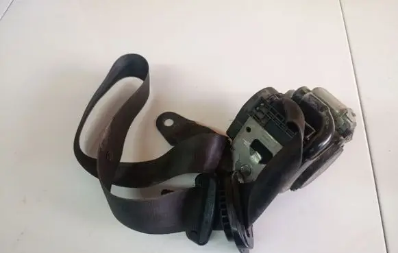 Citroen Berlingo Front seatbelt 7141411