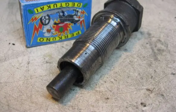 Mercedes-Benz E W124 Timing belt/chain tensioner 25D30D
