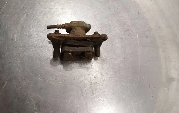 Mitsubishi Outlander Rear brake caliper