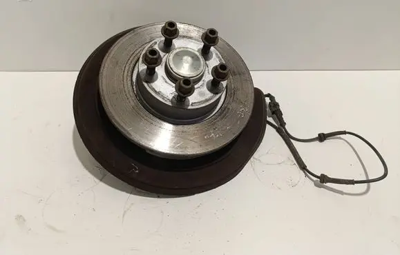 Renault Trafic III (X82) Rear wheel hub