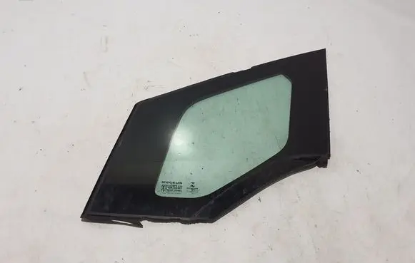 Renault Kangoo III Front door vent window glass four-door 802638203R