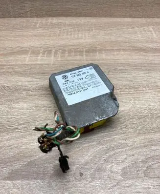 Volkswagen Transporter - Caravelle T5 Airbag control unit/module 1C0909605A