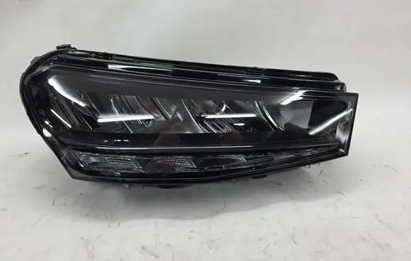 Skoda Fabia Mk4 (6VA) Headlight/headlamp 6VB941016