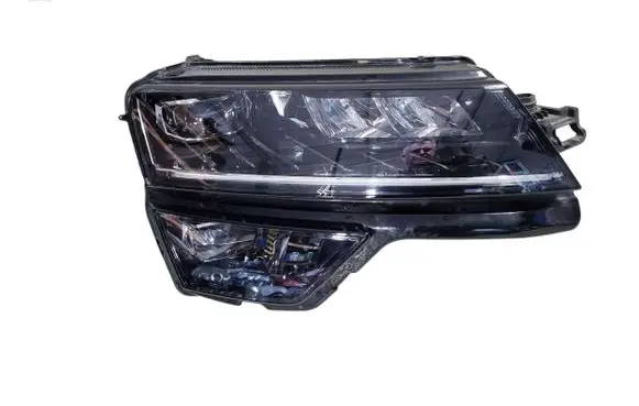 Skoda Karoq Headlight/headlamp 57B941016F 0020517609 20PL8935