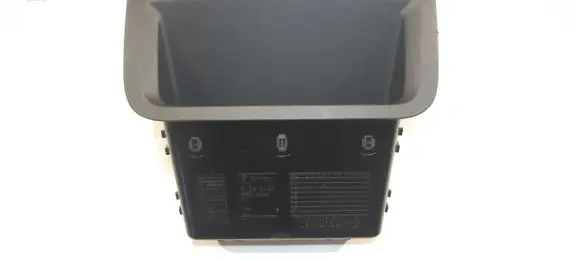 Volkswagen Tiguan Climate control/heater control trim 5M0819422