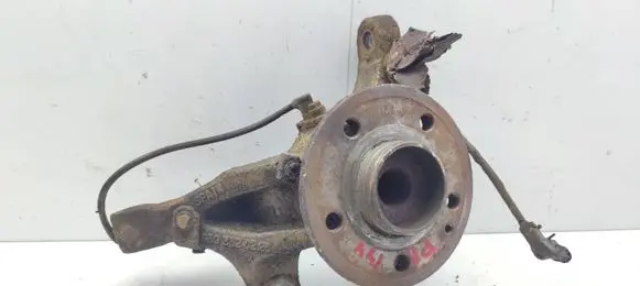Mercedes-Benz Vito Viano W639 Front wheel hub spindle knuckle 6393320225