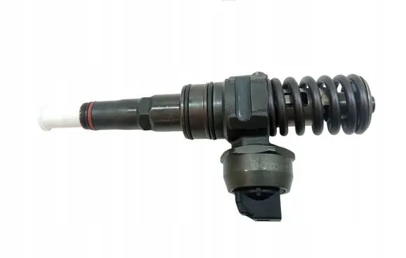 Volkswagen PASSAT B5.5 Fuel injector 038130073BA