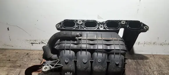 Toyota Auris 150 Intake manifold