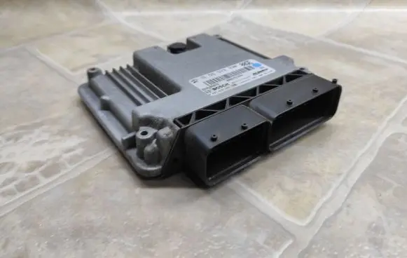 Opel Insignia A Engine control unit/module 55573330 0281015149