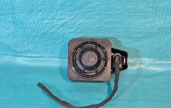 Alarm system siren