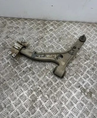 Mercedes-Benz A W176 Front lower control arm/wishbone A2463330100