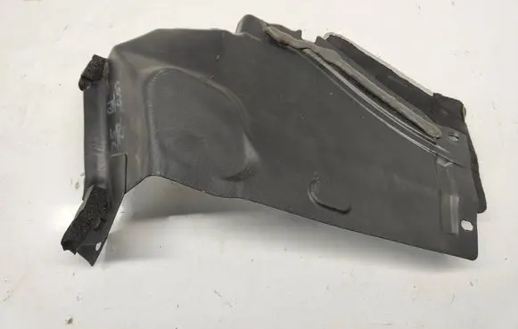 Dodge Durango Other engine bay part 68234798AB 68051460AH 68051460AI