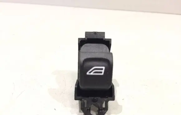 Volvo V70 Electric window control switch 30773273 03453410