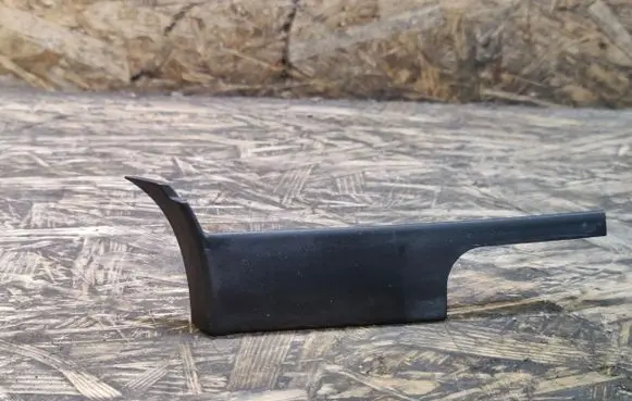 Ford Grand C-MAX Front door trim (molding) AM51U50462