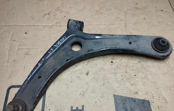 Dodge Caliber Front lower control arm/wishbone