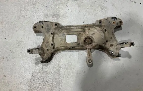 Volkswagen Caddy Front subframe