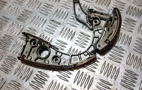 Audi A5 8T 8F Slide rail for timing chain 059109507