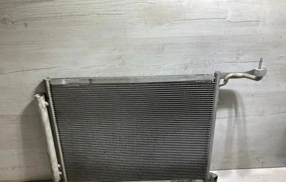 A/C cooling radiator (condenser)