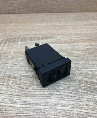 Volkswagen PASSAT B5 Seat heating switch 3B0963564C