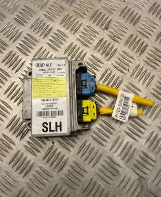 KIA Sportage Airbag control unit/module 959103U100 28309561 3USLHZYB123JCY