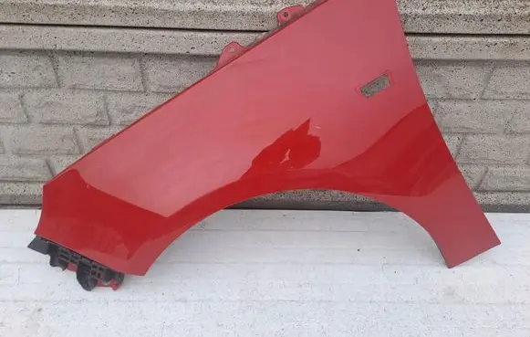Opel Adam Fender