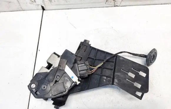 Ford Fiesta Rear door lock AE8A5426412BD AE8A-5426412-BD