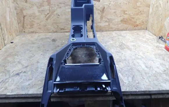 Skoda Octavia Mk3 (5E) Other center console (tunnel) element 5E1863241