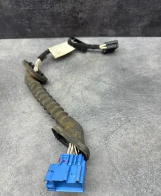 Volkswagen Touran I Tailgate/trunk wiring harness 1T0972175K