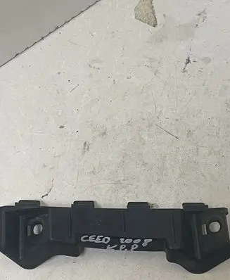 KIA Ceed Front bumper mounting bracket 865171H000
