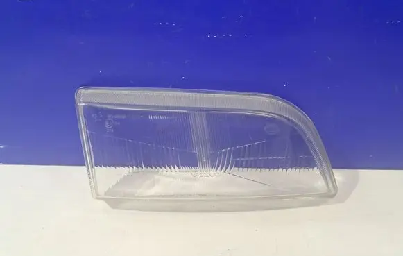 Volvo S40, V40 Headlight lense 301145560