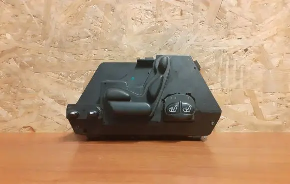 Mercedes-Benz S W220 Seat control switch 2143 2208218451