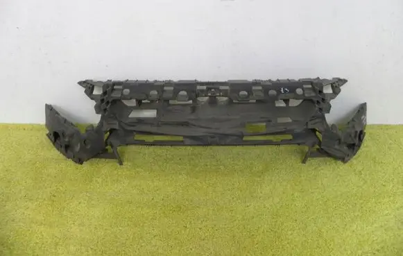 Ford Connect Front bumper mounting bracket