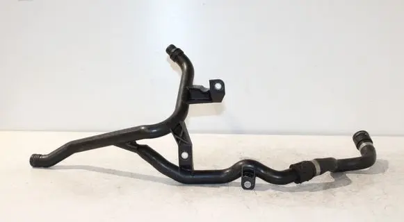 BMW 5 E60 E61 Engine coolant pipe/hose 6910759