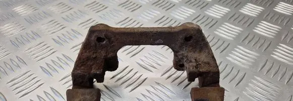 Volvo V70 Brake caliper pad carrier rear 