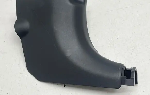 KIA Niro Front sill trim cover 85826A0000 0732M1