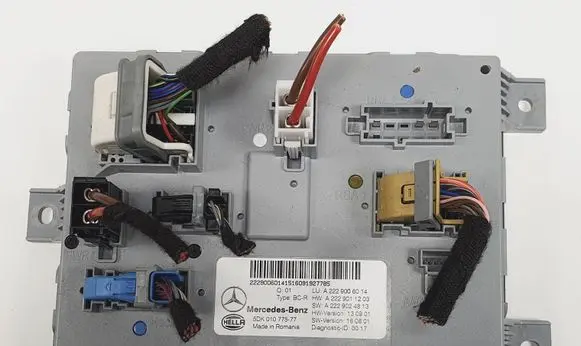 Mercedes-Benz GLC X253 C253 SAM control unit A2229006014 A2229011203