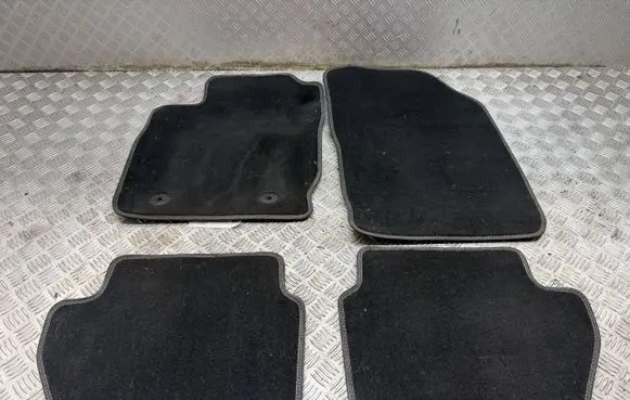 Ford Ecosport Car floor mat set