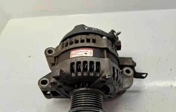 Toyota Corolla Verso AR10 Generator/alternator 270600G01184 270600G011 9664219452