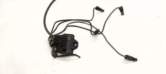 BMW X1 E84 Glow plug pre-heat relay 8570087