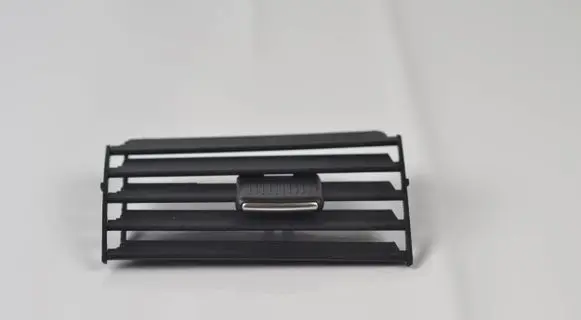 Volkswagen Golf V Dashboard side air vent grill/cover trim