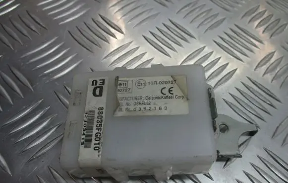Subaru Outback Central locking relay 88035FG010