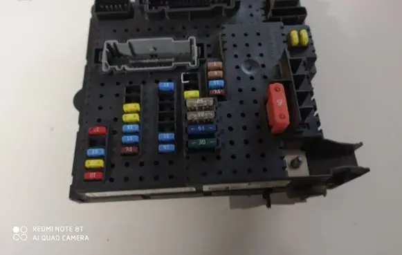 Volvo XC90 Fuse module 8676391 04W463 12217799