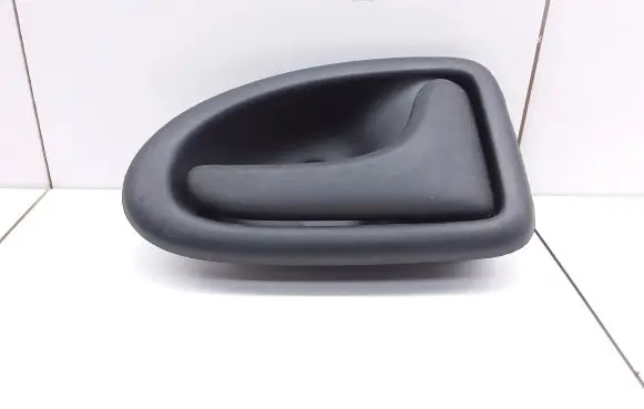 Renault Clio II Front door interior handle 8200028995 99035101