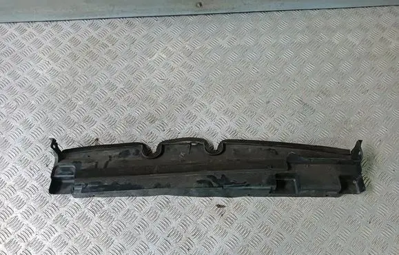 Nissan Qashqai Intercooler air channel guide 215794EJ0A