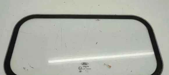 Ford Transit Front windscreen/windshield window 